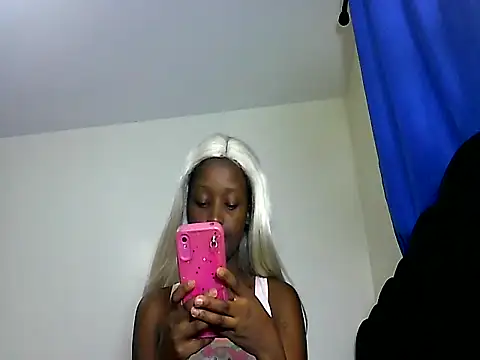 Snapshot of ExoticKenya006 chatting on June 16, 8:47 am ExoticKenya006 online show from June 16, 8:47 am