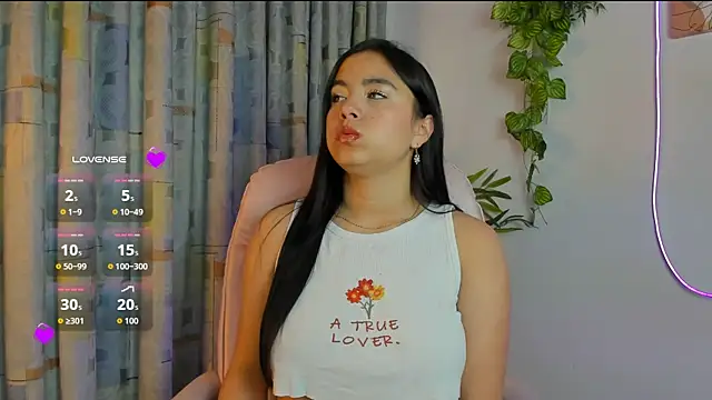Zoe Queens online show from July 8, 12:39 pm