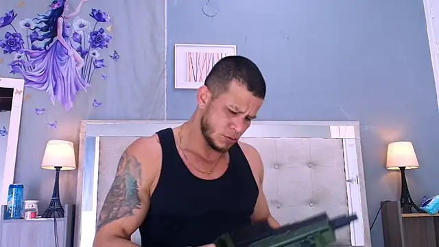 Snapshot of Maximiliano_Stronge chatting on May 27, 6:15 pm Maximiliano Stronge online show from May 27, 6:15 pm