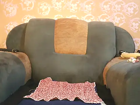 Snapshot of Melaniel chatting on July 1, 2:01 am Melaniel online show from July 1, 2:01 am
