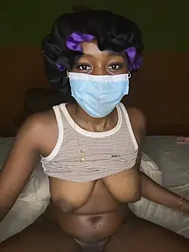 sexycoupp online show from June 18, 12:20 am