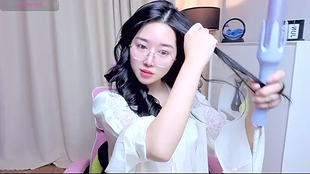 miuu6868 online show from June 12, 2:31 am