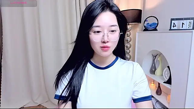 miuu6868 online show from June 15, 2:23 am
