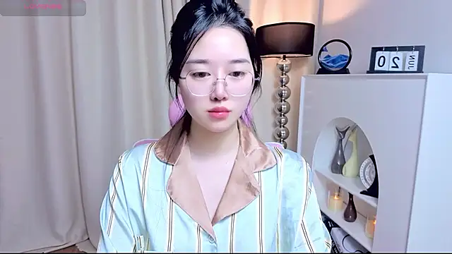 miuu6868 online show from June 20, 2:16 am