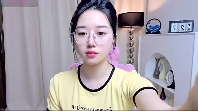 miuu6868 online show from June 27, 2:06 am