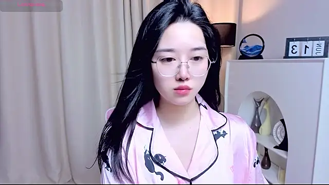 miuu6868 online show from June 14, 2:08 am