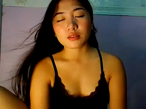 Snapshot of cutie_princess88 chatting on June 20, 4:01 pm cutie princess88 online show from June 20, 4:01 pm