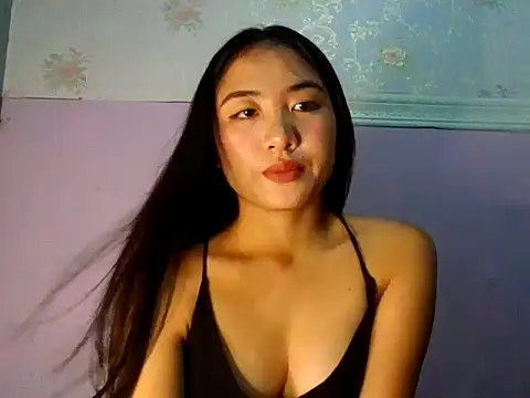 Snapshot of cutie_princess88 chatting on June 4, 11:37 am cutie princess88 online show from June 4, 11:37 am