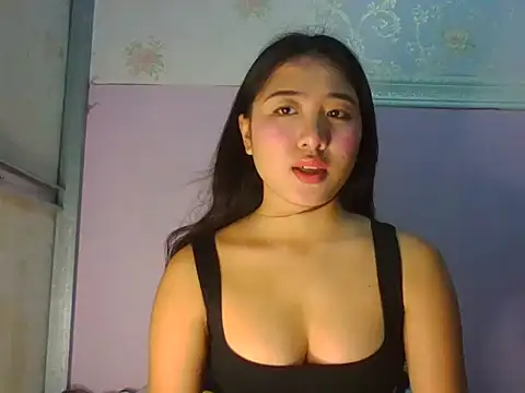 Snapshot of cutie_princess88 chatting on July 3, 4:57 pm cutie princess88 online show from July 3, 4:57 pm