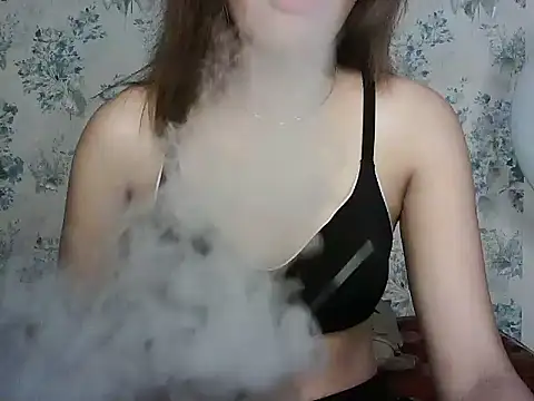 Snapshot of latina_nikita chatting on July 14, 3:51 pm latina nikita online show from July 14, 3:51 pm