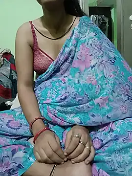 Snapshot of Curvy_Sheena chatting on July 3, 5:08 pm Curvy Sheena online show from July 3, 5:08 pm