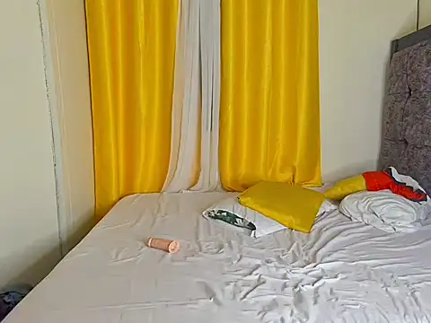 SexiePixie  online show from May 29, 8:59 pm