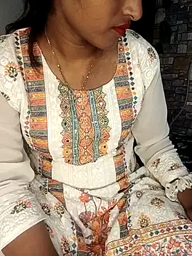 Snapshot of hi-swati chatting on June 19, 4:51 am hi-swati online show from June 19, 4:51 am