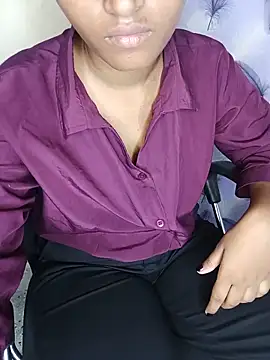 Snapshot of hi-swati chatting on June 7, 3:56 am hi-swati online show from June 7, 3:56 am