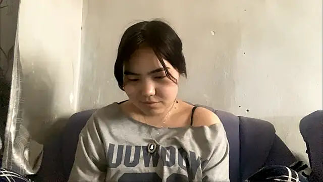 Snapshot of Molly_Teddy chatting on May 30, 7:36 am Molly Teddy online show from May 30, 7:36 am