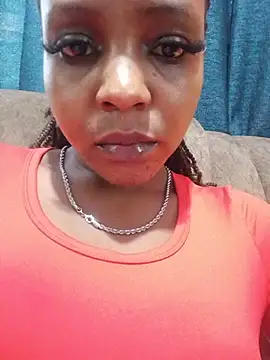 Queen pretty2 online show from July 6, 4:52 am
