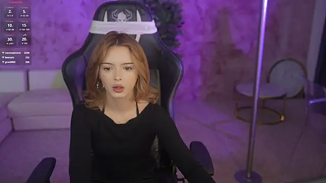 Snapshot of Lia_sweet054 chatting on June 17, 2:16 pm Lia sweet054 online show from June 17, 2:16 pm
