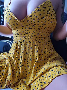 mylittle mila online show from April 3, 2:12 pm