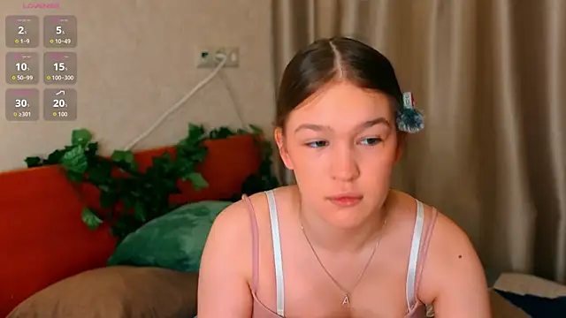 PlayfulMelly online show from June 21, 6:25 pm