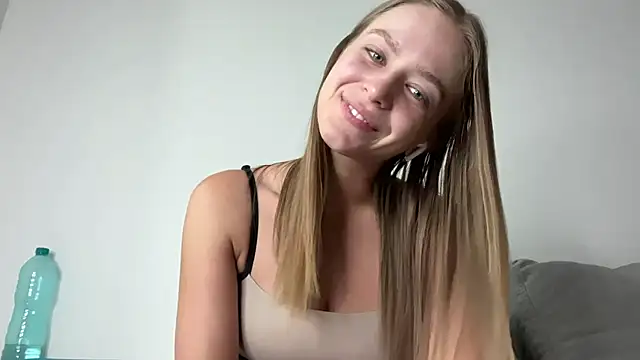 Snapshot of DanikaMory chatting on July 2, 1:39 pm DanikaMory online show from July 2, 1:39 pm