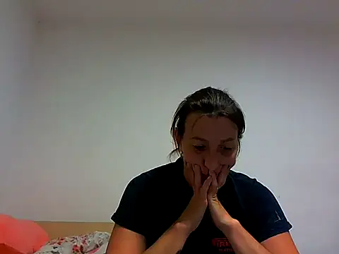 Snapshot of Kassandra06 chatting on May 24, 5:57 pm Kassandra06 online show from May 24, 5:57 pm