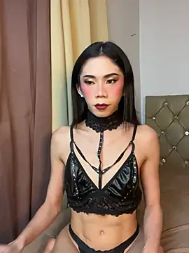 CassandraLovve online show from June 21, 8:20 am