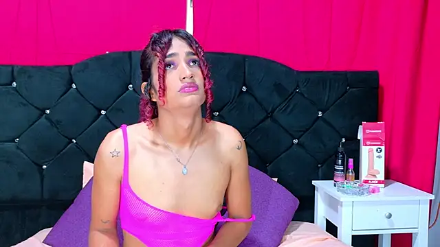 aura sterling online show from June 24, 11:53 am
