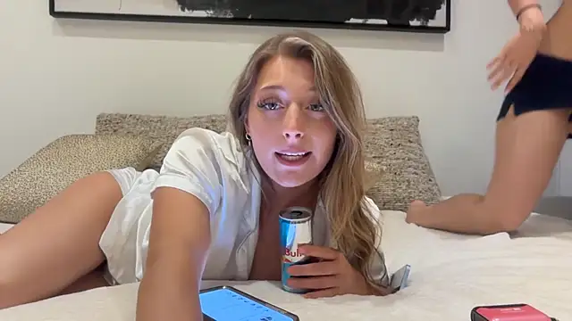 brittanykaplan online show from May 26, 12:42 am