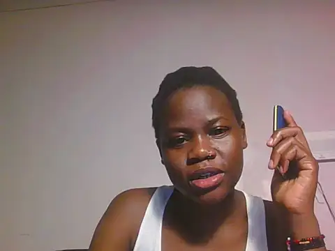 Snapshot of Midnight_whisper01 chatting on June 16, 1:11 pm Midnight whisper01 online show from June 16, 1:11 pm