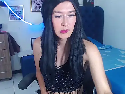 Honeyy Sweett online show from May 26, 4:10 am