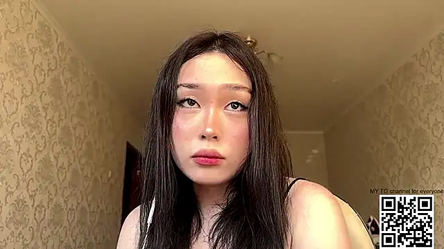 LilowNax online show from June 19, 2:12 pm
