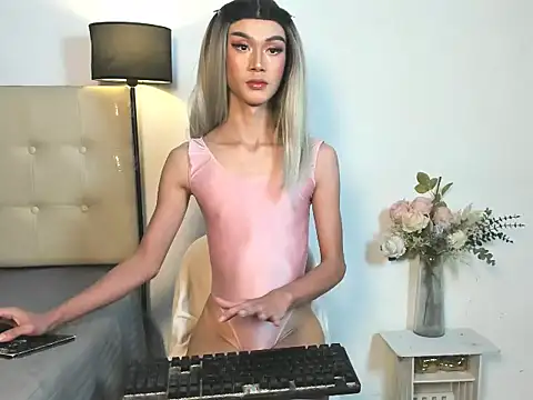 Snapshot of YourladyBianca_ chatting on July 10, 11:54 am YourladyBianca online show from July 10, 11:54 am