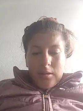 Snapshot of samy_17 chatting on May 31, 4:24 pm samy 17 online show from May 31, 4:24 pm