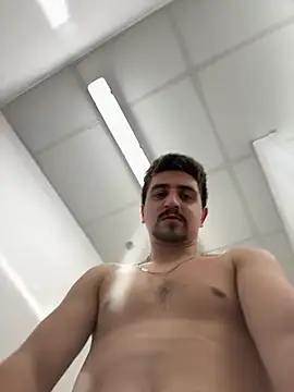 stronhard44 online show from May 25, 4:38 pm