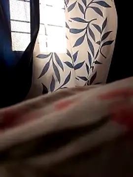 sexycouplesdesii online show from May 28, 12:51 am