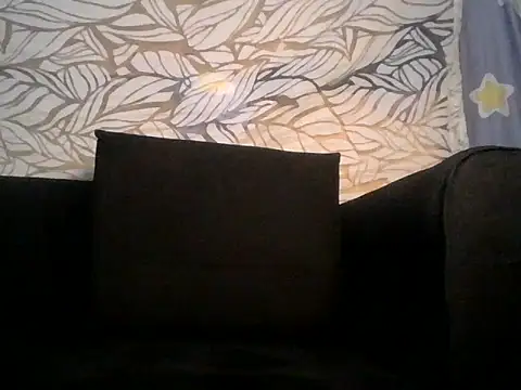 Snapshot of Thia_bunny chatting on June 25, 2:33 pm Thia bunny online show from June 25, 2:33 pm