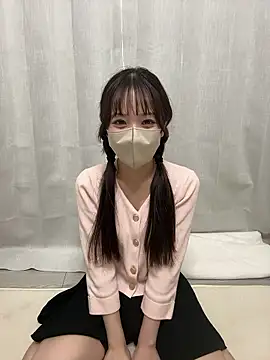 Snapshot of oto_o0 chatting on June 10, 4:13 am oto o0 online show from June 10, 4:13 am