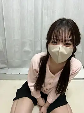 Snapshot of oto_o0 chatting on June 8, 9:32 am oto o0 online show from June 8, 9:32 am