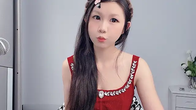 Snapshot of Rose_love69 chatting on June 17, 3:39 am Rose love69 online show from June 17, 3:39 am