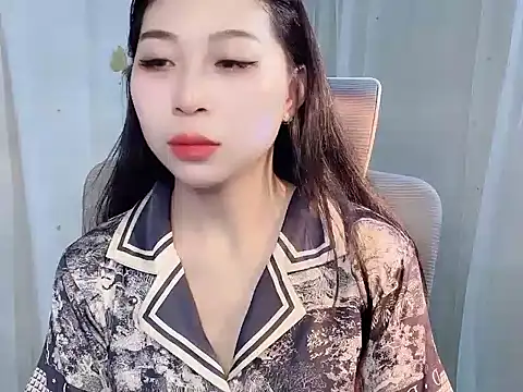 -Naomii  online show from June 23, 12:41 am