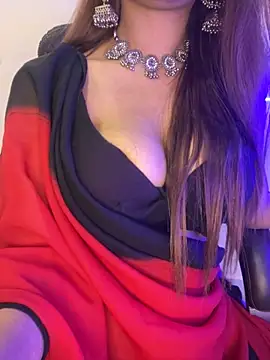 Snapshot of indian_beautity chatting on June 3, 6:25 am indian beautity online show from June 3, 6:25 am