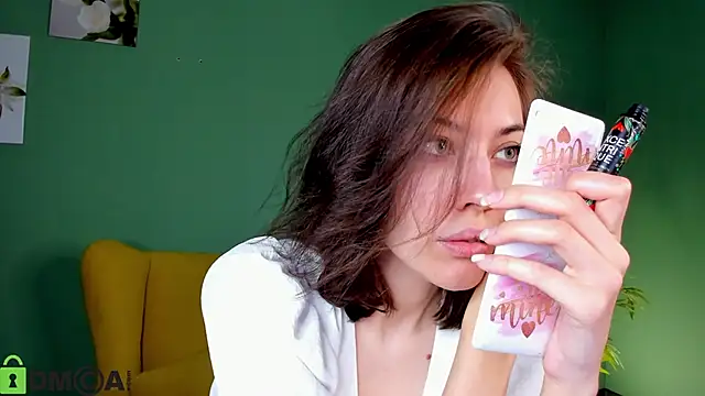 Snapshot of eva_sicret chatting on May 30, 4:41 am eva sicret online show from May 30, 4:41 am