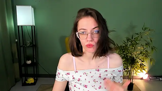 Snapshot of eva_sicret chatting on June 5, 6:52 am eva sicret online show from June 5, 6:52 am