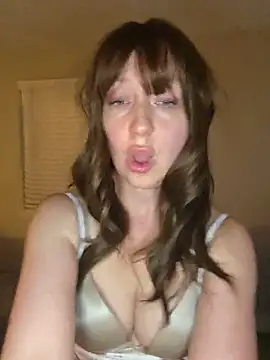 Snapshot of Scarlett91 chatting on July 2, 6:08 am Scarlett91 online show from July 2, 6:08 am