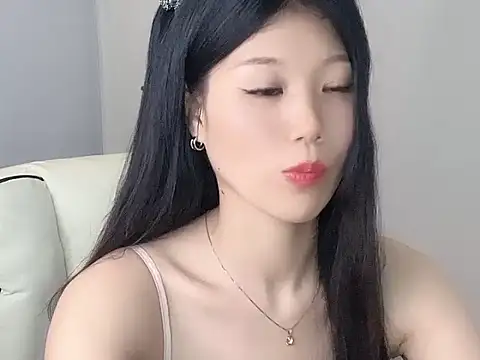 Xiaoxun712 online show from May 26, 11:52 am
