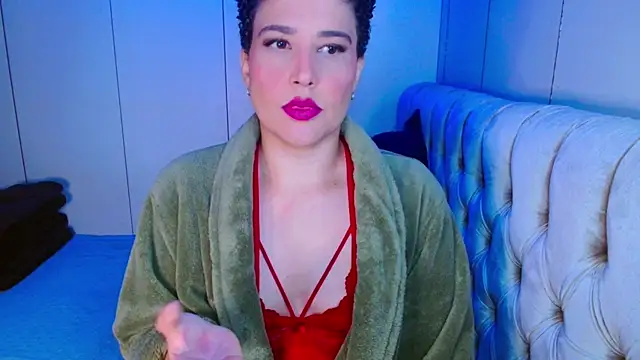 Snapshot of luasecret21 chatting on May 25, 4:28 pm luasecret21 online show from May 25, 4:28 pm