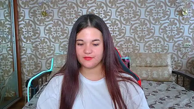 Snapshot of ElisesMuse chatting on July 18, 12:47 pm ElisesMuse online show from July 18, 12:47 pm