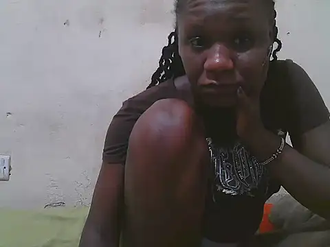 sweet camillah00 online show from May 28, 3:07 pm