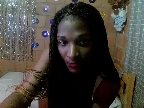 Snapshot of Tinvaldan1204 chatting on June 18, 3:38 am Tinvaldan1204 online show from June 18, 3:38 am