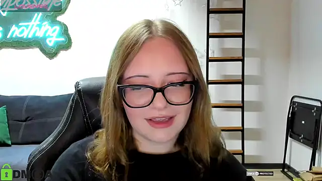 JuliNy x online show from May 27, 6:26 pm